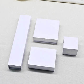 Customized Logo Printing Paper Jewelry Box Customized Logo Printing Paper Jewelry Box